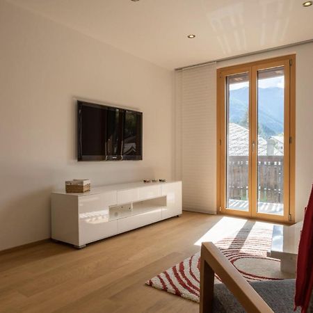 Zer Treichi Appartements Fiesch Luaran gambar